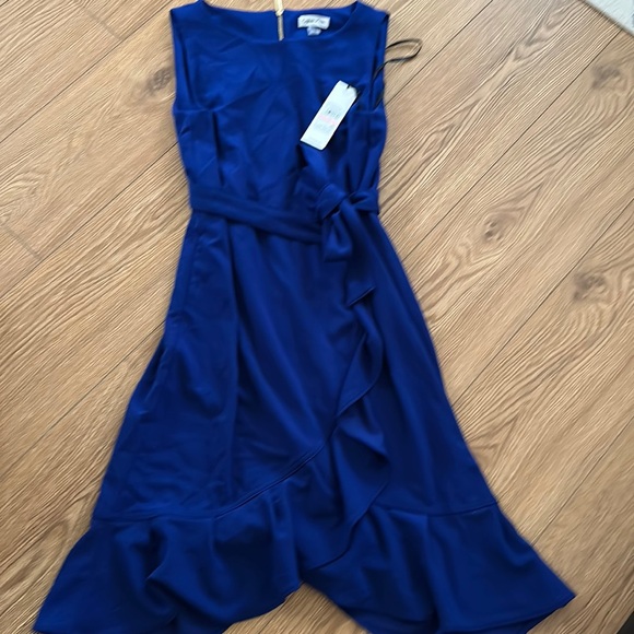 Size 10 Blue Calvin Klein dress NWT - Picture 1 of 3